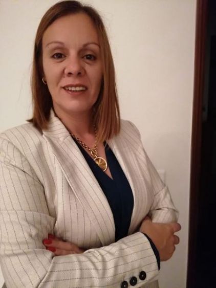 ANA ISABEL SIM&Otilde;ES